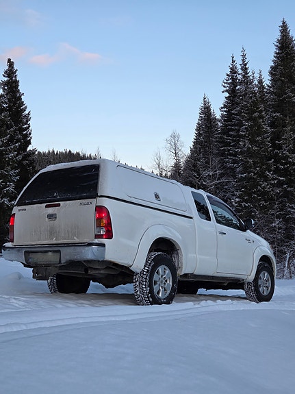 Toyota HiLux 18 of 20
