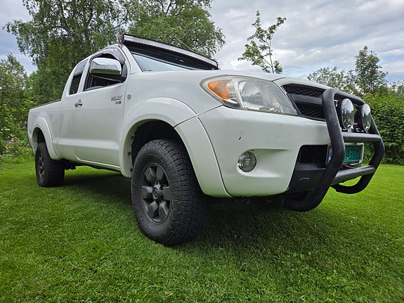 Toyota HiLux 5 of 20