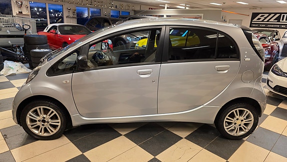 Citroen C-Zero 5 of 5