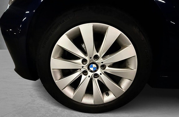 BMW 320d 4 of 27