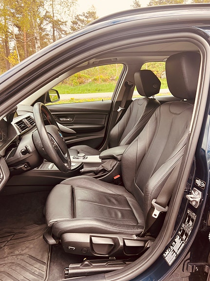 BMW 320d 10 of 27