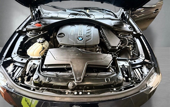 BMW 320d 3 of 27