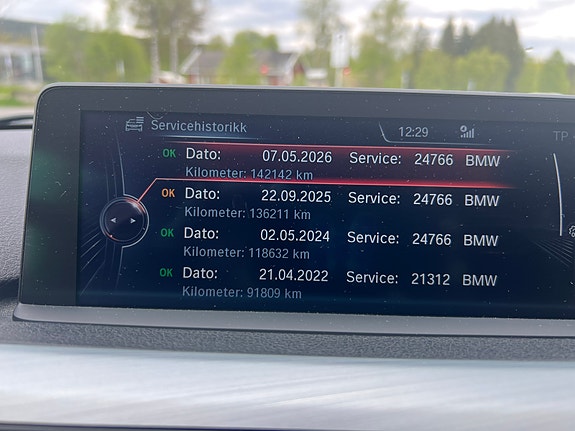 BMW 320d 25 of 27