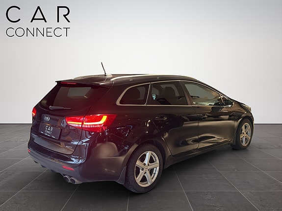 Kia Ceed 4 of 24