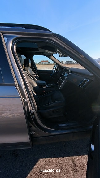 Land Rover Discovery 8 of 27