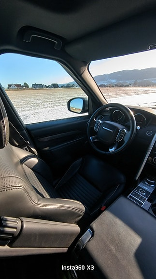 Land Rover Discovery 7 of 27