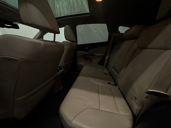 Honda CR-V 14 of 30
