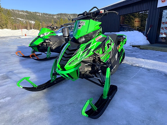 Arctic-cat M 7000 *MC Xpress/Cutler/Straightline Performance*