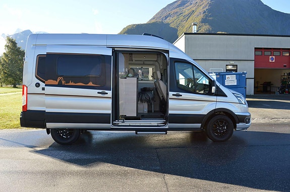 Bürstner Lineo C 590 Individual / 170 hk. / 600 kg. nyttelast / 10 of 28