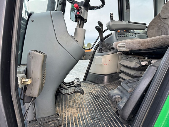 Valtra M130 2006, kr 360 000,-