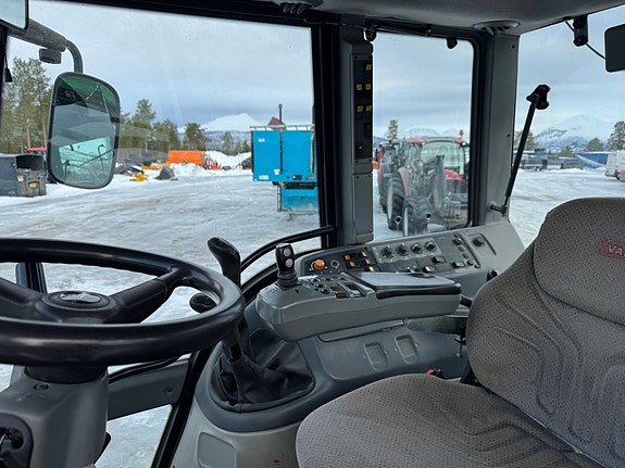 Valtra M130 2006, kr 360 000,-