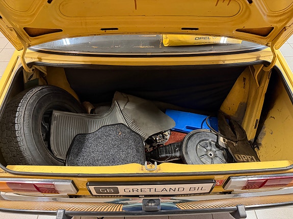 Opel Ascona 25 of 30