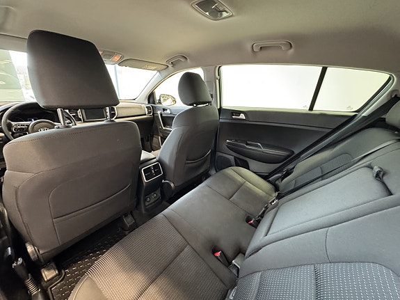 Kia Sportage 12 of 30