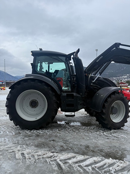 Valtra T234 Direct med Twin Track 2018, kr 889 000,-