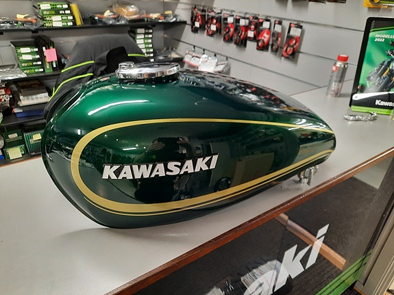 Kawasaki KZ1000 A2 5 of 5