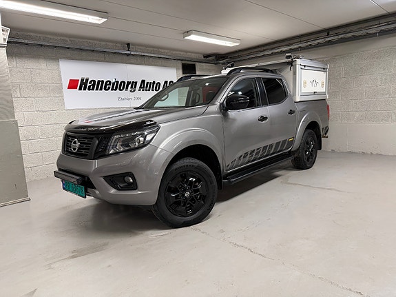 Nissan Navara 2 of 30