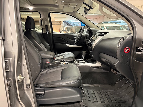 Nissan Navara 18 of 30