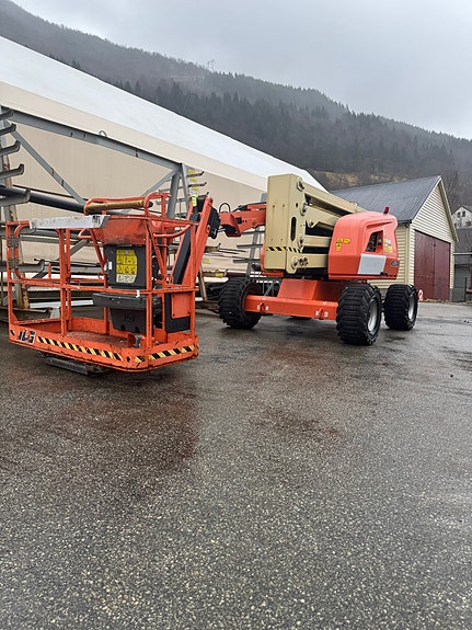 JLG JLG 450AJ bomlift 16m – 2016 – 1900 timer – 4WD 2 of 6