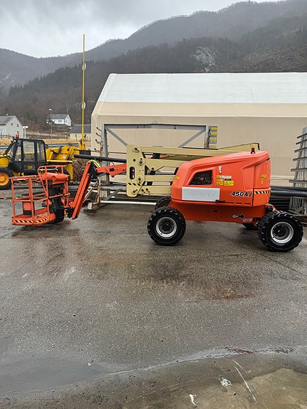 JLG JLG 450AJ bomlift 16m – 2016 – 1900 timer – 4WD 3 of 6