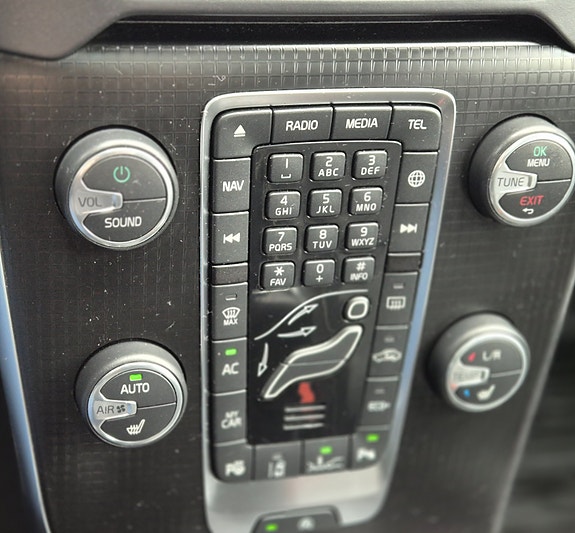 Volvo V40 19 of 20
