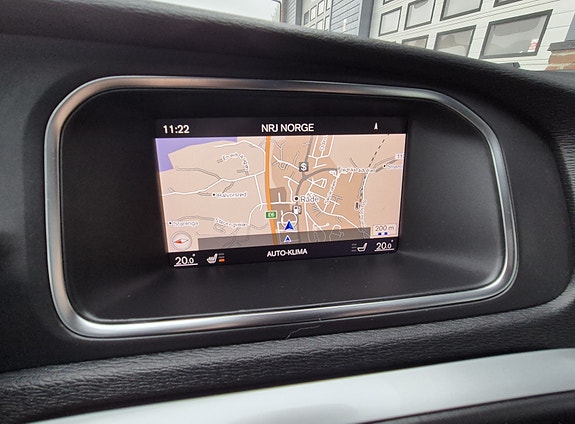 Volvo V40 17 of 20