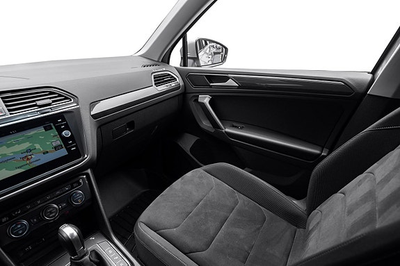 Volkswagen Tiguan 12 of 28