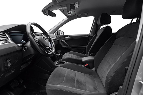 Volkswagen Tiguan 10 of 28