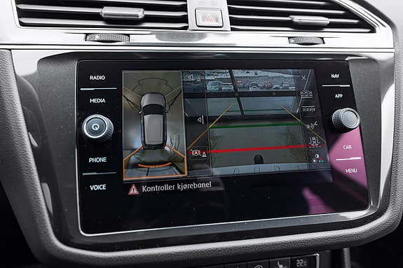 Volkswagen Tiguan 19 of 28