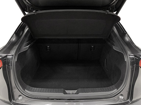 Mazda CX-30 16 of 17