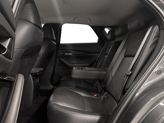 Mazda CX-30 15 of 17
