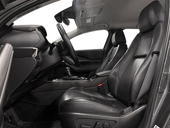 Mazda CX-30 7 of 17