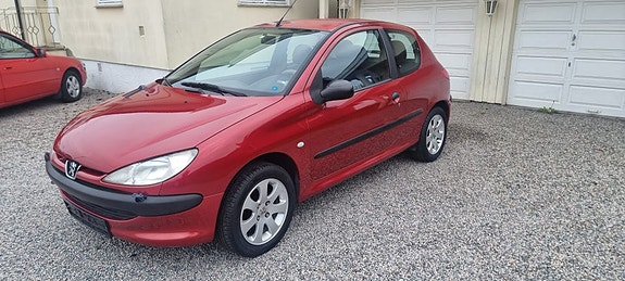 Peugeot 206 3 of 5