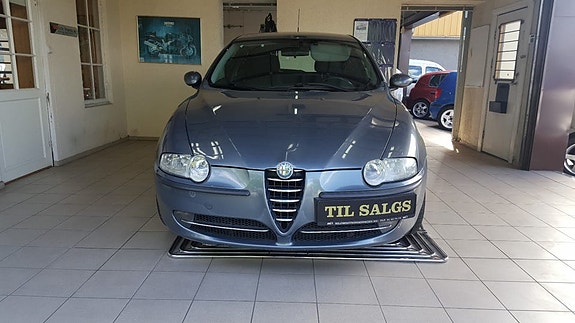 Alfa Romeo 147 4 of 21