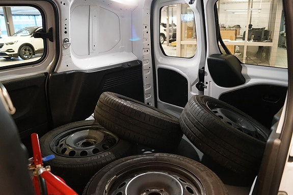 Opel Combo 23 of 30