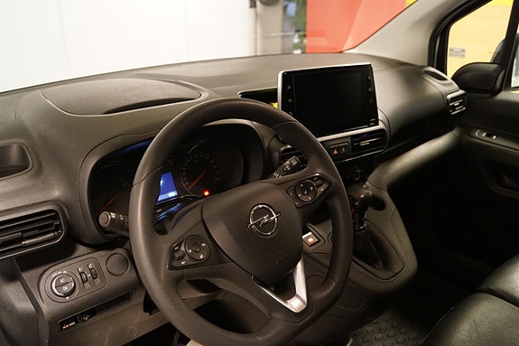 Opel Combo 8 of 30