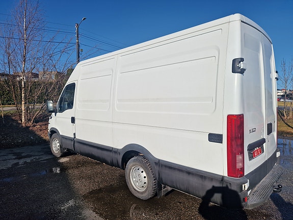 Iveco Daily 12 of 17