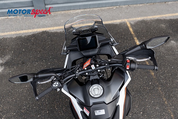 KTM 790 Adventure 7 of 8