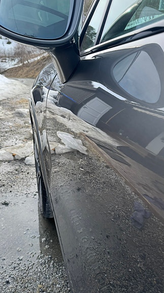 Porsche Cayenne 11 of 26