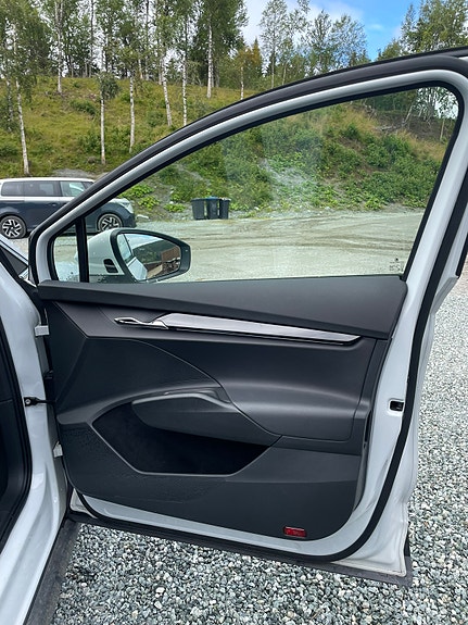 Skoda Enyaq 24 of 30