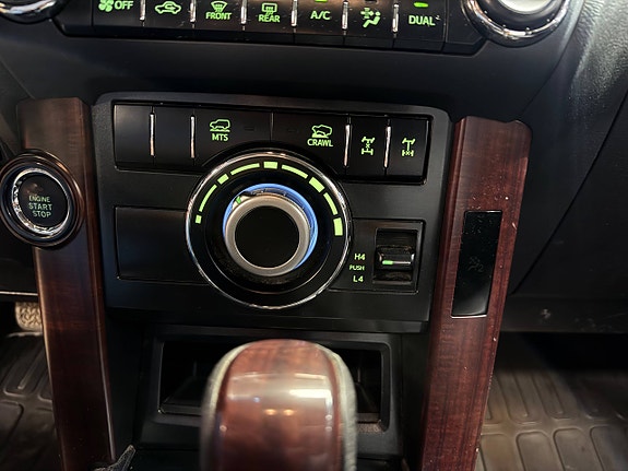 Toyota Land Cruiser 17 of 30