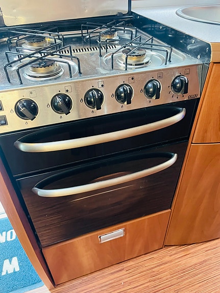 Laika Rexosline 681 Toppmodell innbytte personbil/varebil mulig 5 of 5