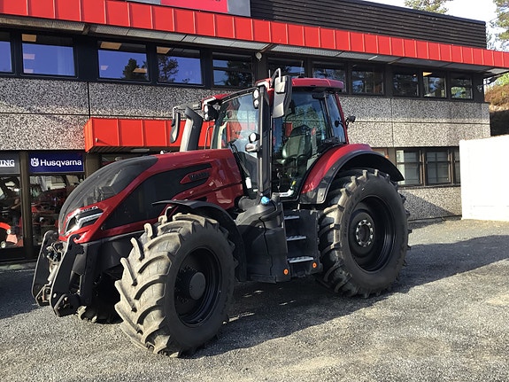 Valtra Q305 Ruby Red Edition! Valtra Guide cm, 2023, kr 1 725 000,-