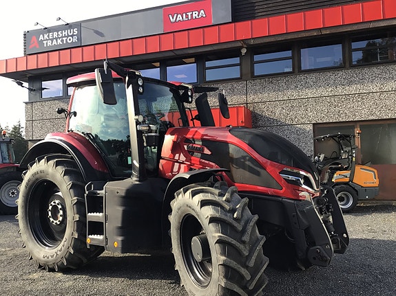 Valtra Q305 Ruby Red Edition! Valtra Guide cm, 2023, kr 1 725 000,-