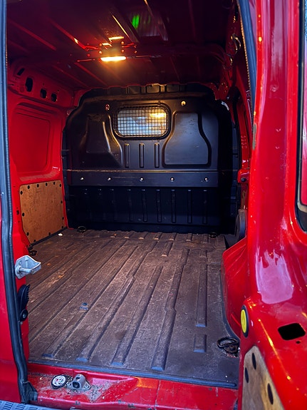Ford Transit Connect 4 of 7