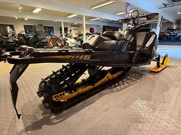 Ski-doo Summit Neo+ 600 EFI 3 of 5