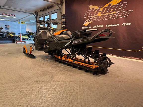 Ski-doo Summit Expert 850 E-TEC Turbo R 3 of 5