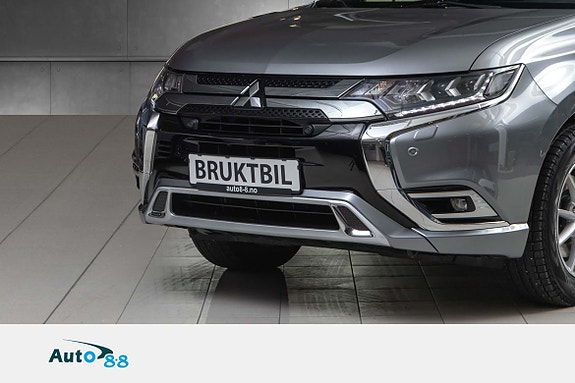 Mitsubishi Outlander 3 of 5