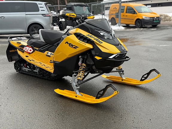 Ski-doo MXZ 600RR 2027 3 of 5
