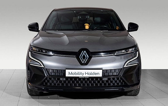 Renault Megane E-Tech 3 of 23