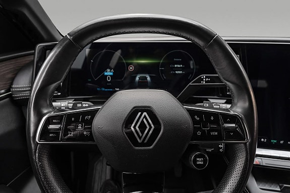 Renault Megane E-Tech 14 of 23